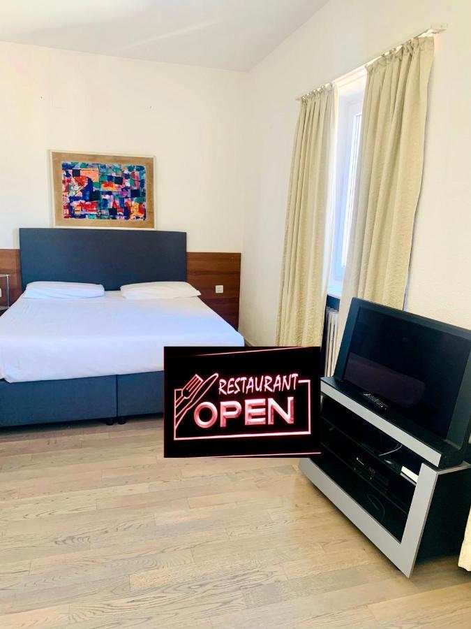 Hotel Gamper Белинцона Екстериор снимка