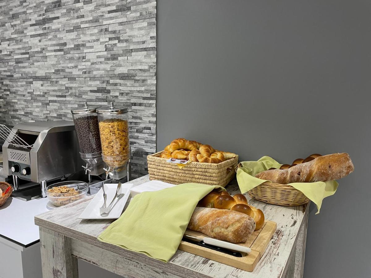 Hotel Gamper Белинцона Екстериор снимка