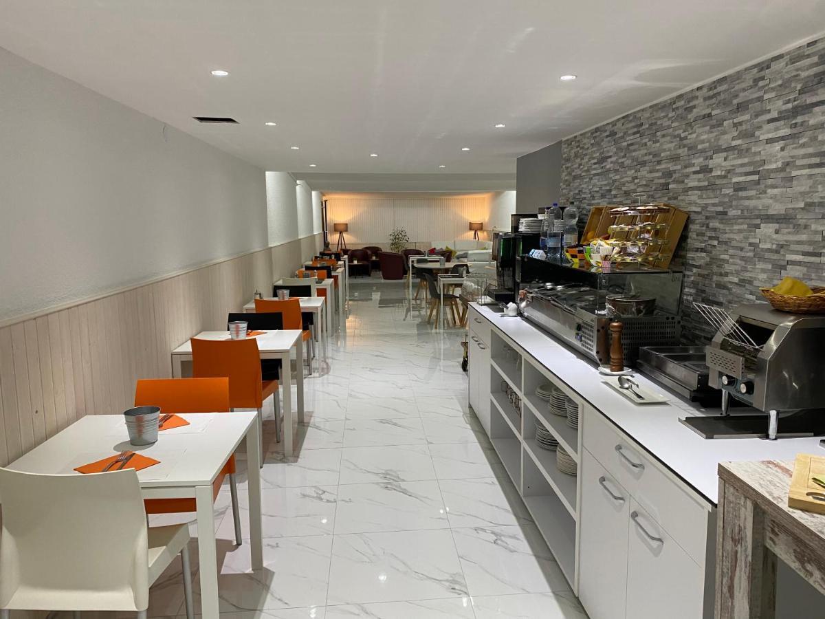 Hotel Gamper Белинцона Екстериор снимка