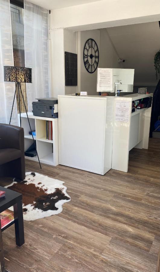 Hotel Gamper Белинцона Екстериор снимка